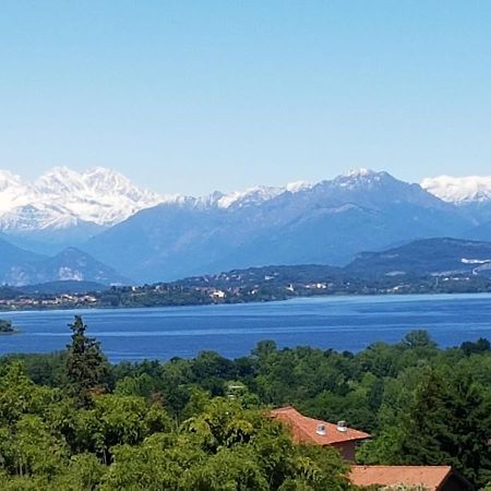 Marianna Casa Vacanza Villa Azzate Esterno foto