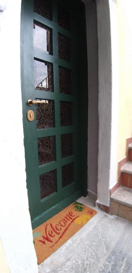Marianna Casa Vacanza Azzate Esterno foto