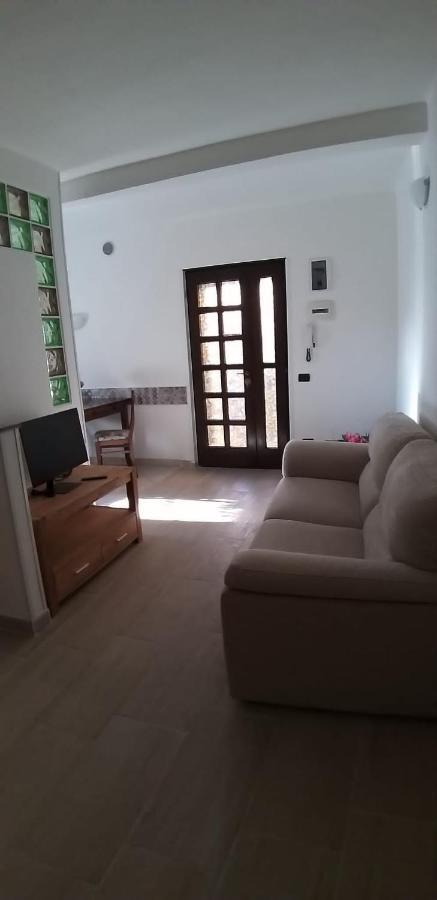 Marianna Casa Vacanza Azzate Esterno foto