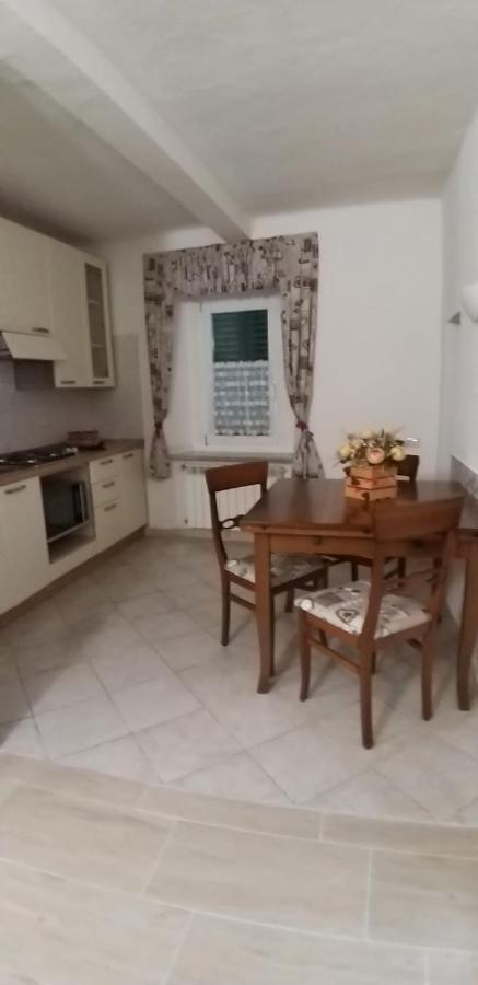 Marianna Casa Vacanza Azzate Esterno foto