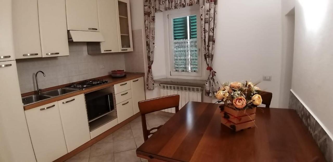 Marianna Casa Vacanza Azzate Esterno foto